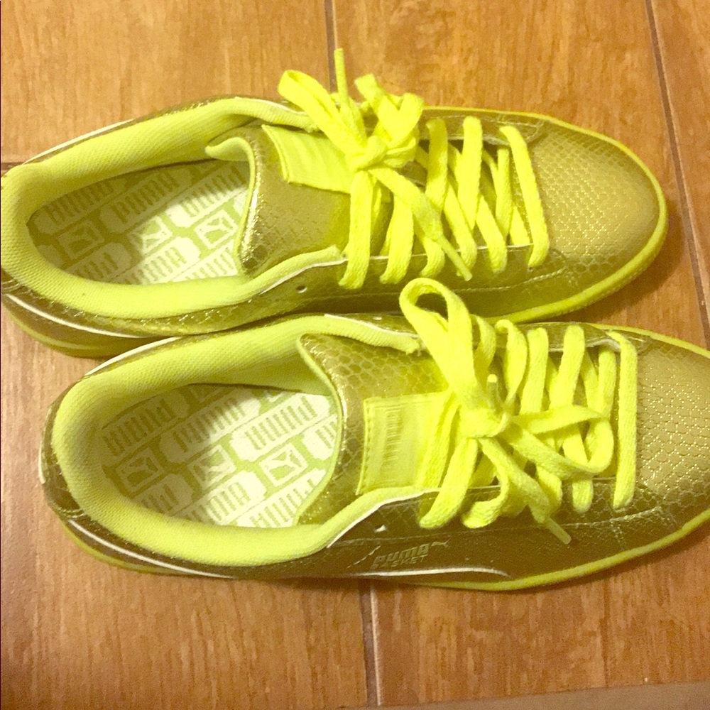 Puma Basket neon yellow size 8
